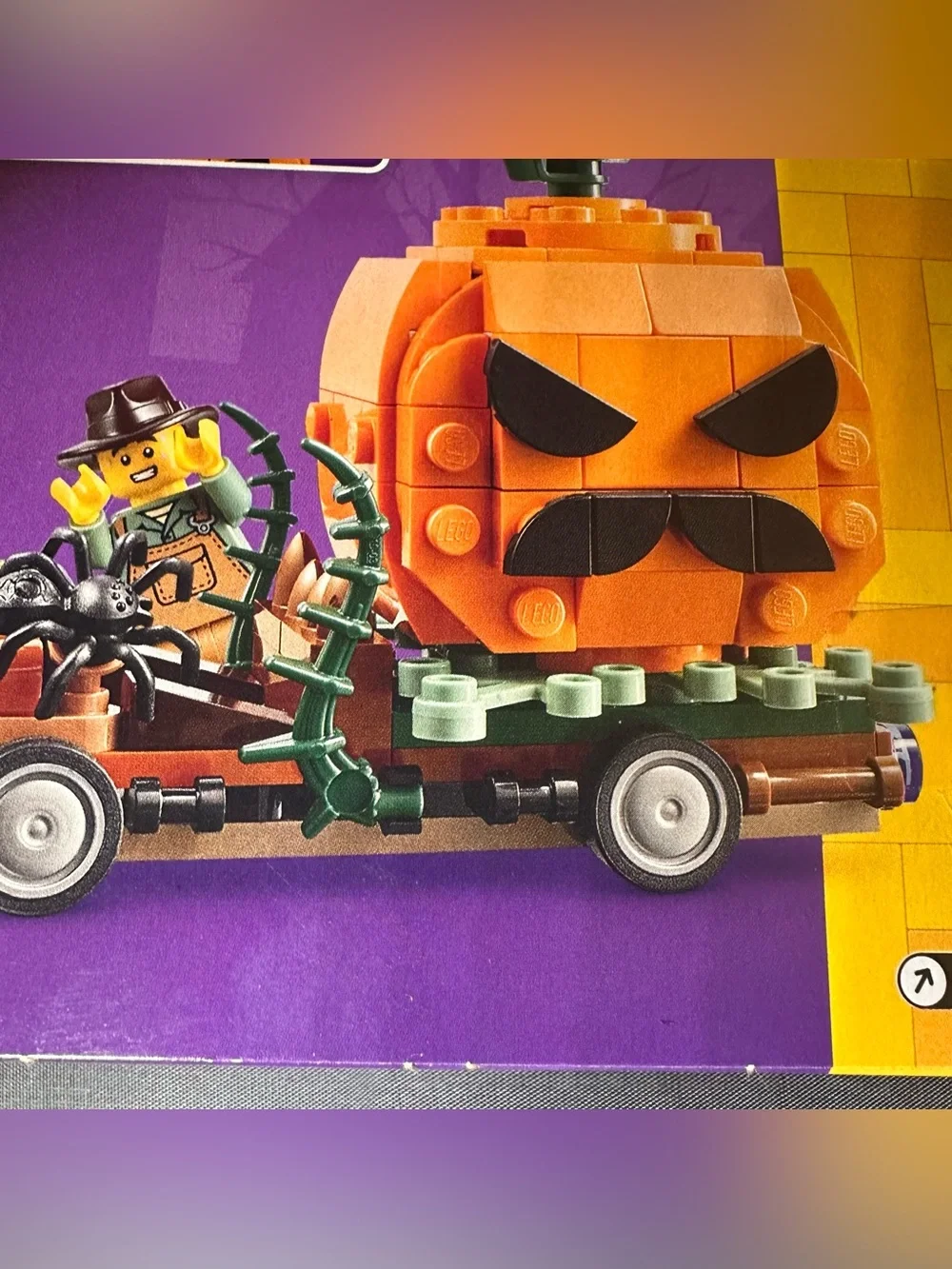 LEGO 40822 Jack-O’-Lantern Pickup Truck Halloween 177 Pieces NIB